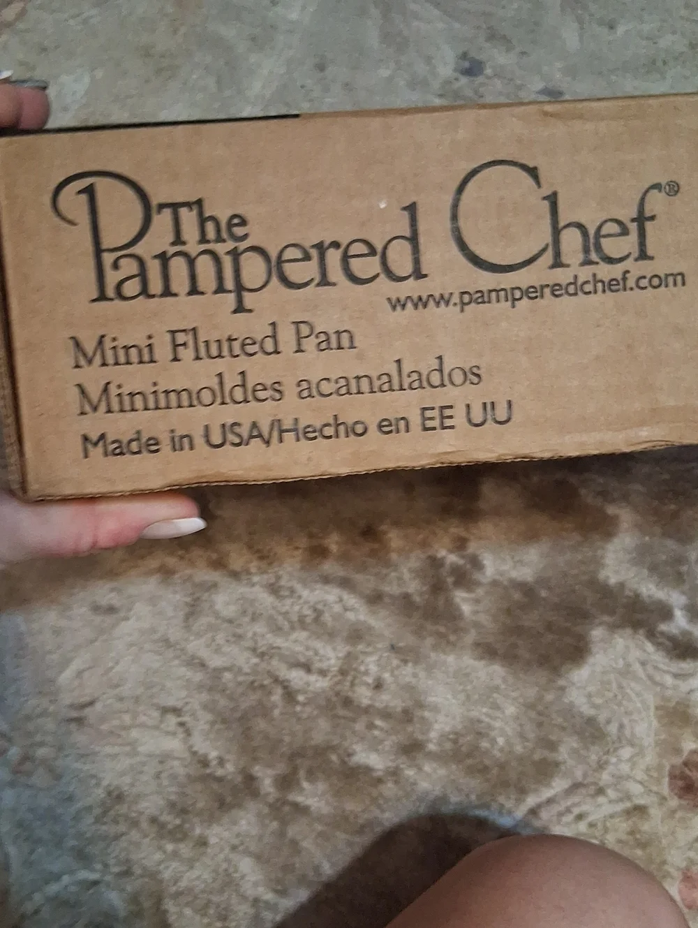 Pampered Chef Mini Fluted Pan - Brown